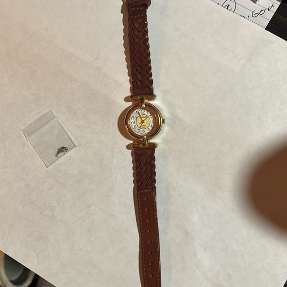 Carriage watch;needs repaired;beautiful condition otherwise,genuine leather band - Picture 5 of 9